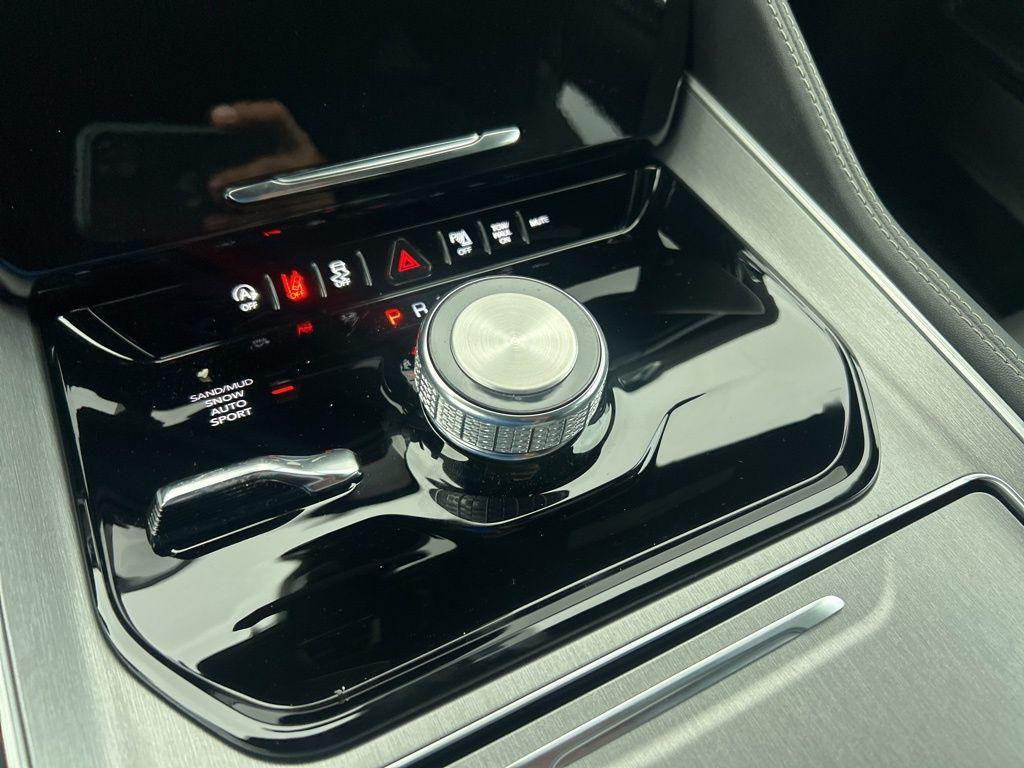 new 2026 Jeep Grand Wagoneer car, priced at $61,463