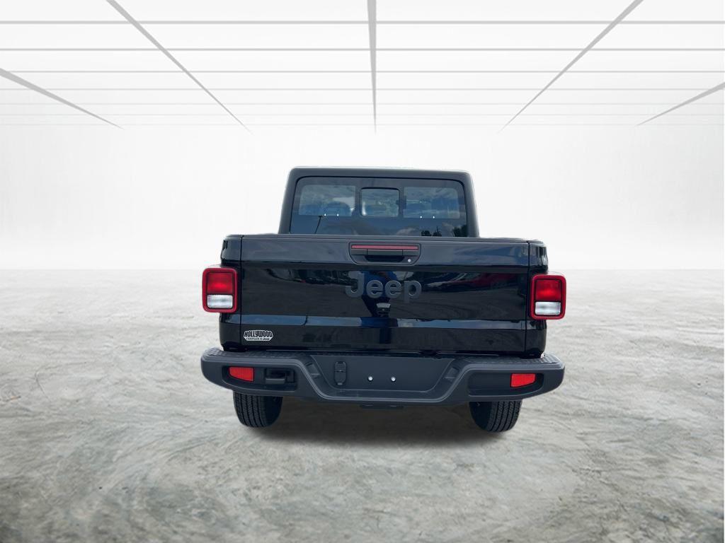 new 2026 Jeep Gladiator car, priced at $36,716