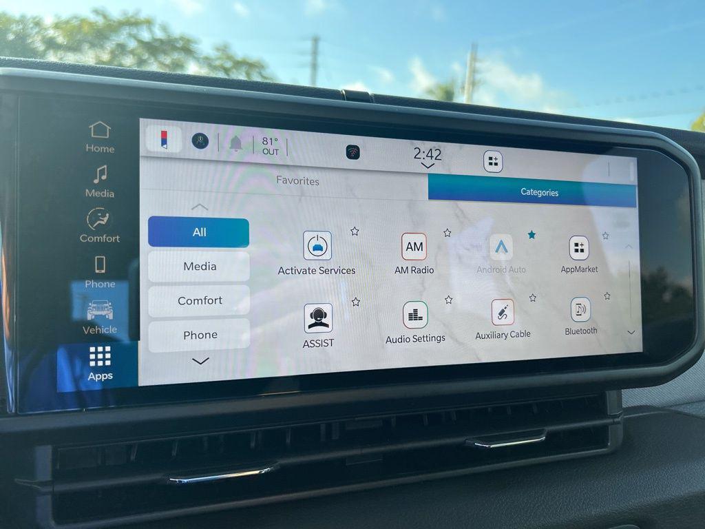 new 2026 Jeep Gladiator car, priced at $38,028