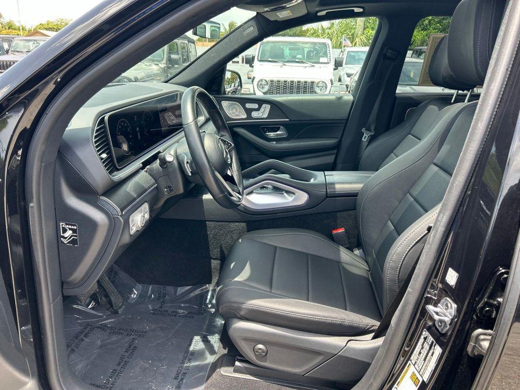 used 2025 Mercedes-Benz GLE 350 car, priced at $50,328