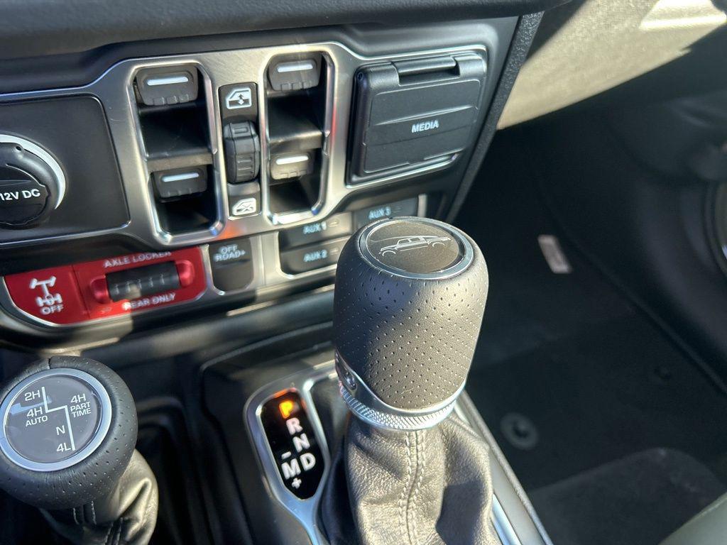 new 2026 Jeep Gladiator car, priced at $55,872