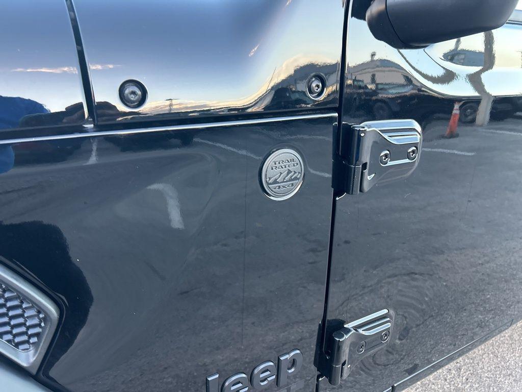 new 2026 Jeep Wrangler car, priced at $39,281