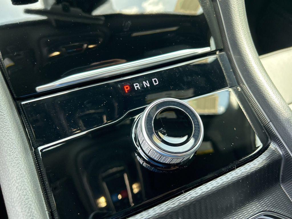 new 2025 Jeep Grand Cherokee car, priced at $39,217