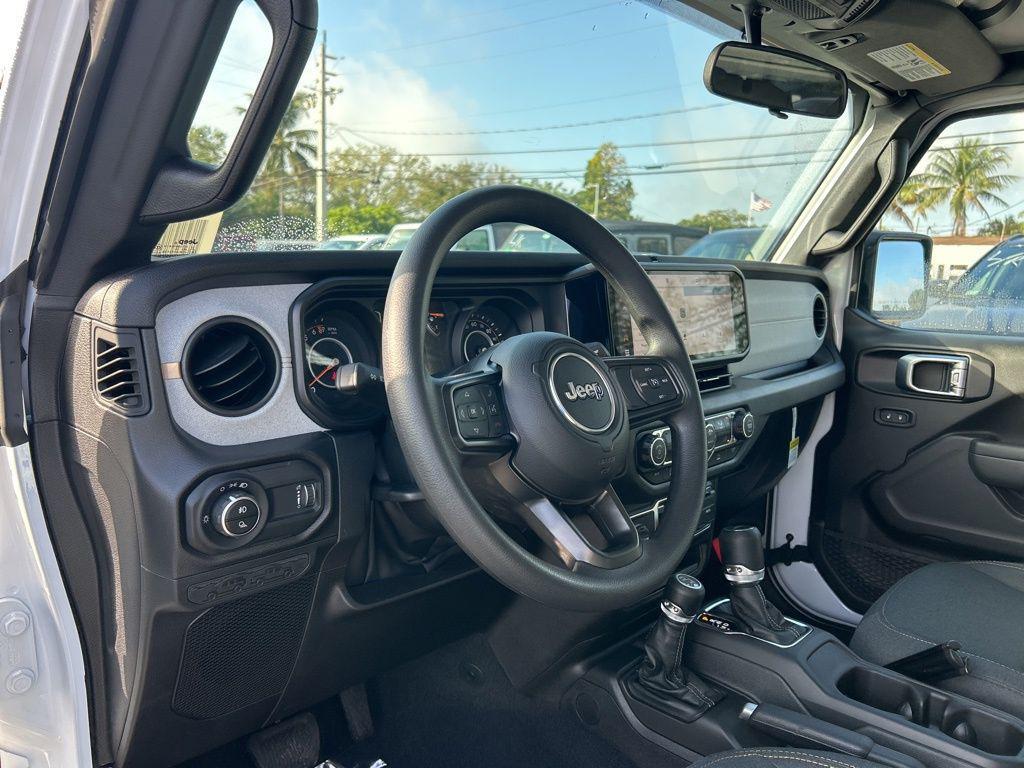 new 2026 Jeep Gladiator car, priced at $36,217