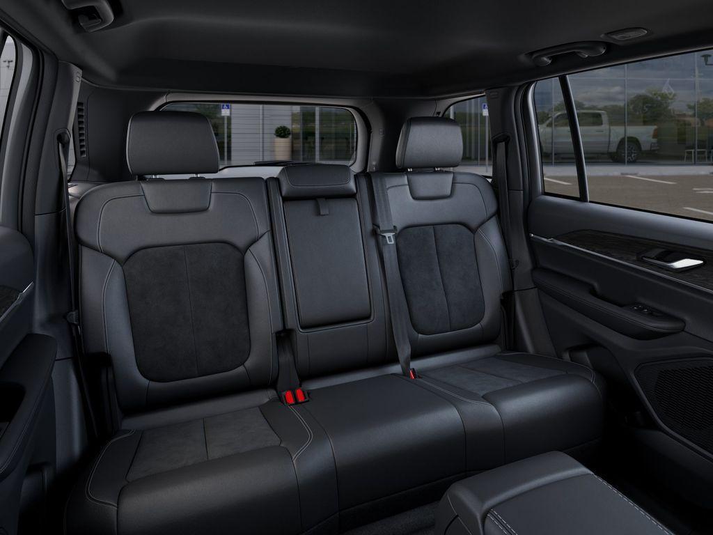 new 2026 Jeep Grand Cherokee car, priced at $42,863