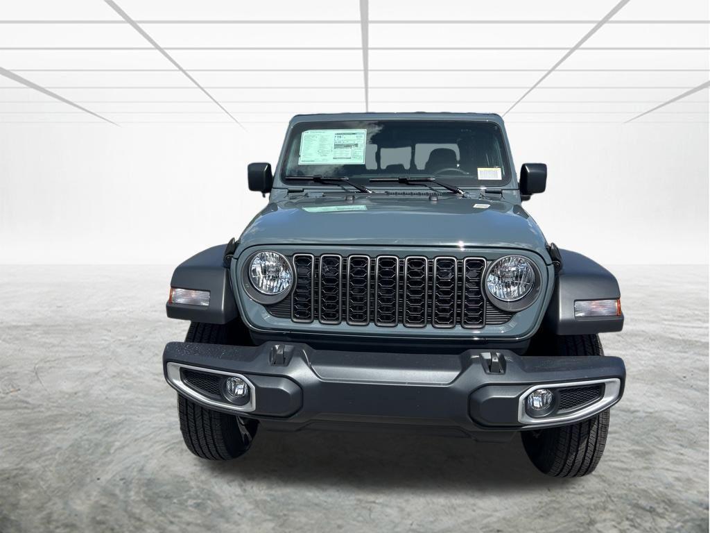 new 2026 Jeep Gladiator car, priced at $37,275