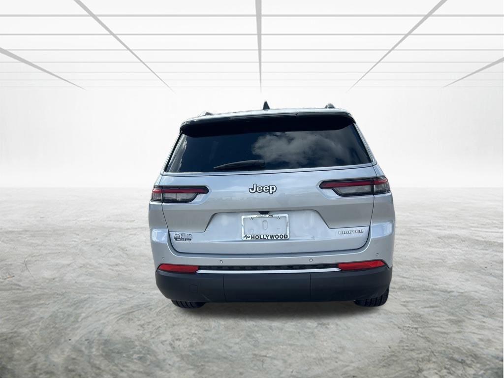 new 2026 Jeep Grand Cherokee L car, priced at $42,425