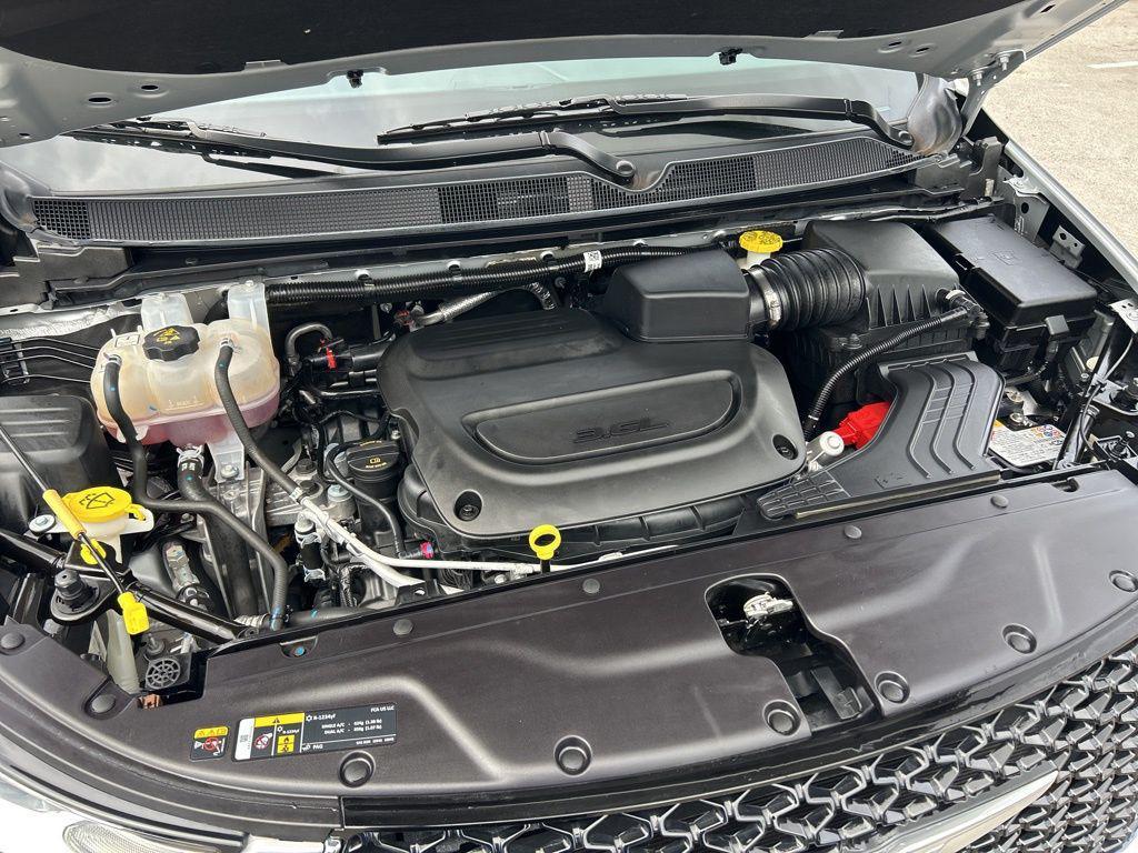 used 2024 Chrysler Pacifica car, priced at $32,175