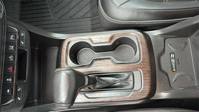 used 2021 GMC Canyon car, priced at $25,640