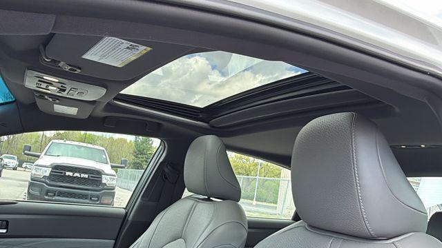 used 2019 Toyota Avalon Hybrid car, priced at $30,689