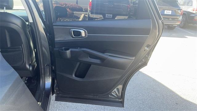 used 2024 Kia Sorento car, priced at $32,489