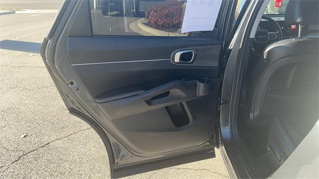 used 2024 Kia Sorento car, priced at $32,489