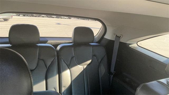 used 2024 Kia Sorento car, priced at $32,489