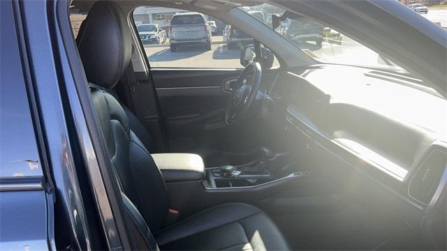 used 2024 Kia Sorento car, priced at $32,489