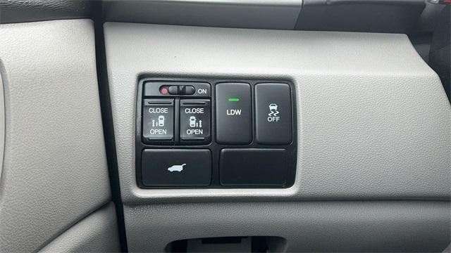 used 2015 Honda Odyssey car, priced at $13,677