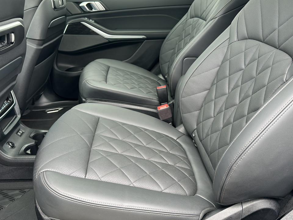 used 2024 BMW X7 car, priced at $69,995