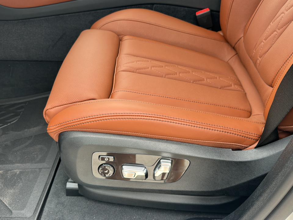 new 2027 BMW X6 car, priced at $89,900