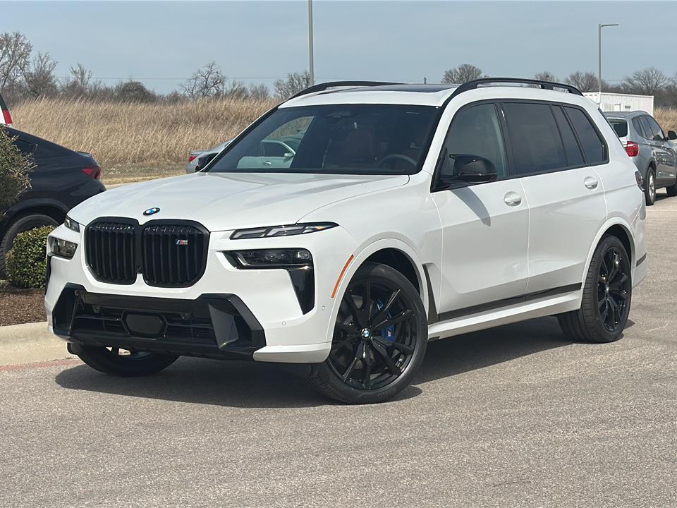new 2026 BMW X7 car, priced at $124,085