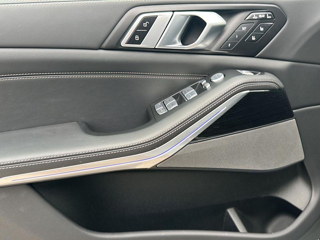 used 2024 BMW X7 car, priced at $82,495