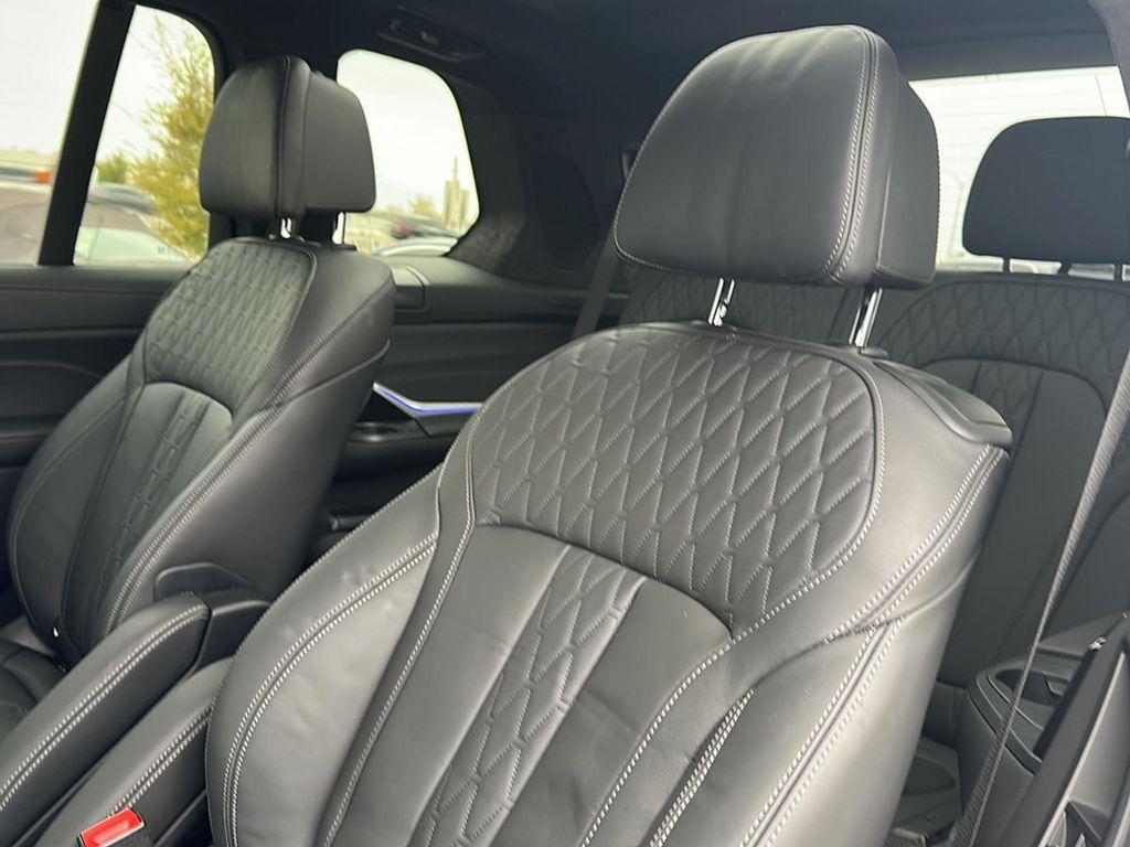 used 2024 BMW X7 car, priced at $82,495
