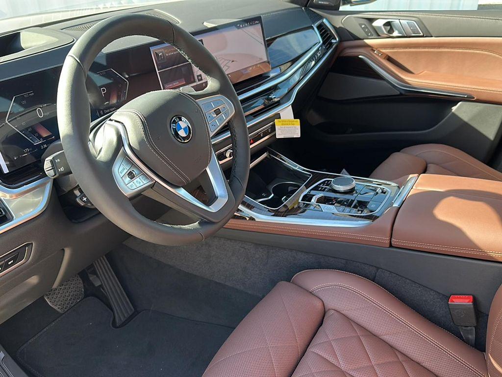 new 2026 BMW X7 car, priced at $92,515