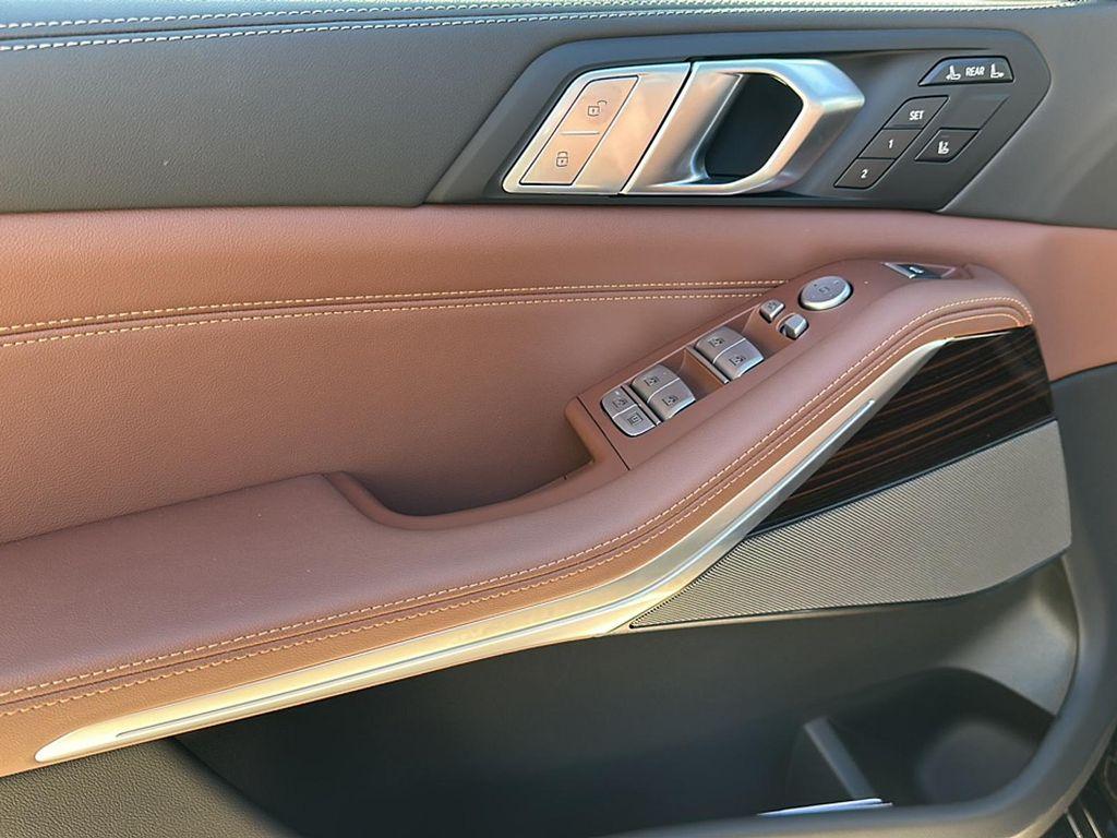 new 2026 BMW X7 car, priced at $92,515