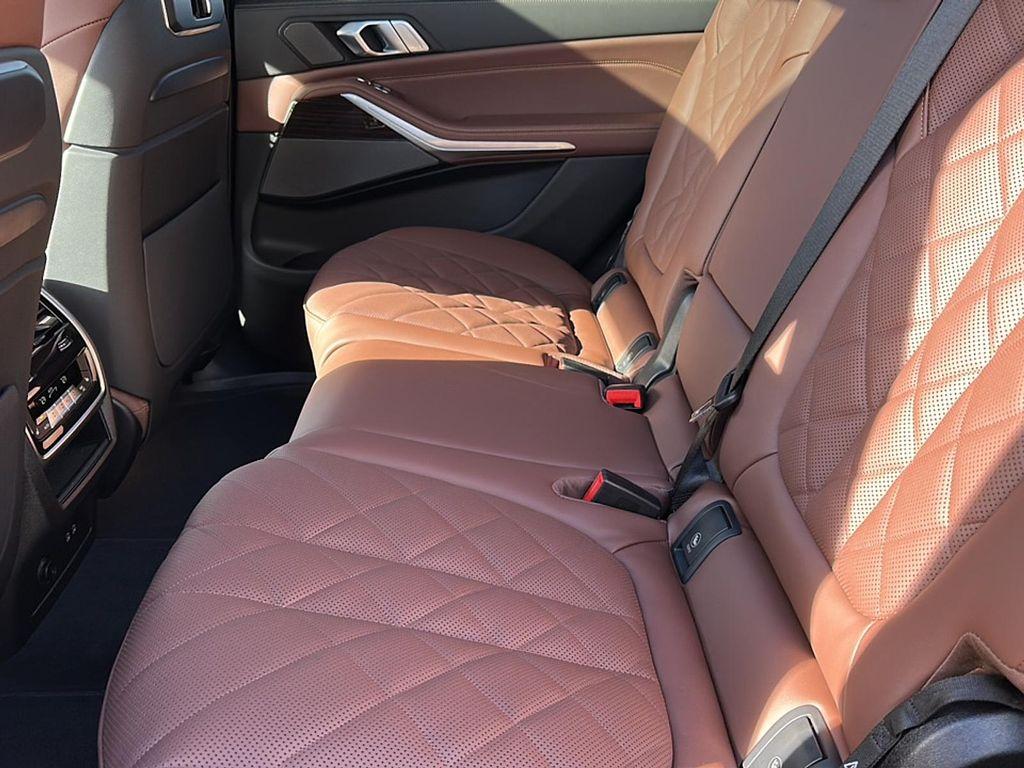 new 2026 BMW X7 car, priced at $92,515