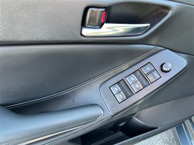 used 2019 Toyota Avalon car, priced at $21,998