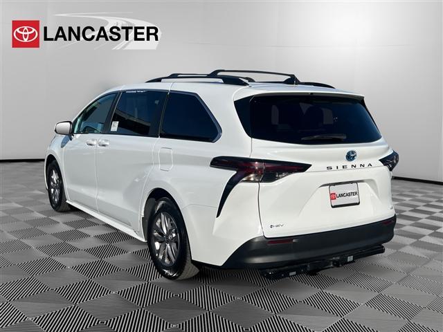 used 2025 Toyota Sienna car, priced at $39,998