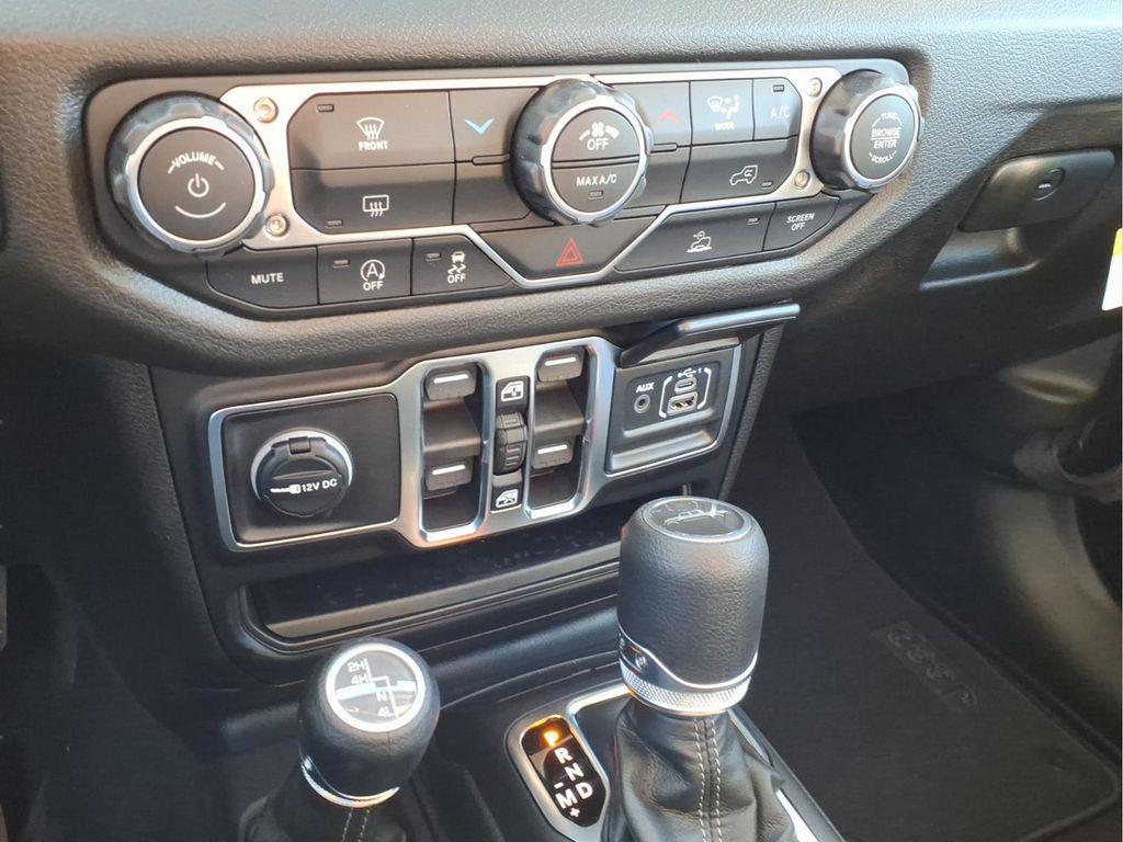 new 2026 Jeep Gladiator car, priced at $34,445