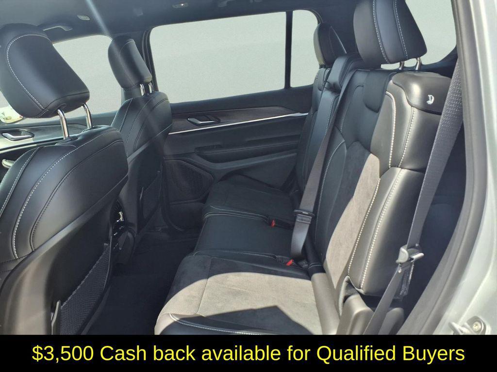 new 2026 Jeep Grand Cherokee L car, priced at $40,605