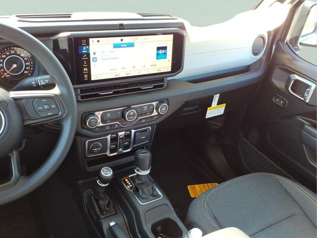 new 2026 Jeep Gladiator car, priced at $35,196