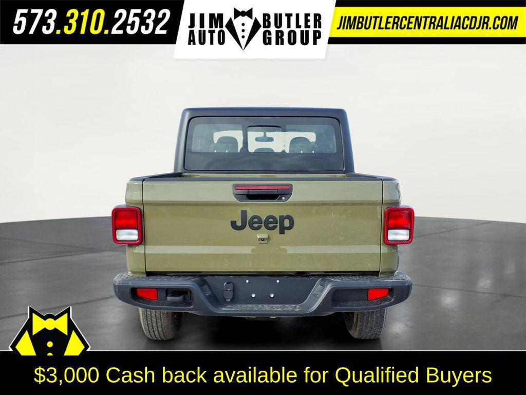 new 2026 Jeep Gladiator car, priced at $34,446
