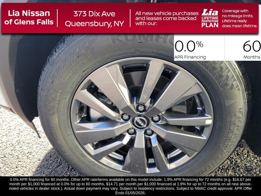 new 2025 Nissan Pathfinder car, priced at $39,825