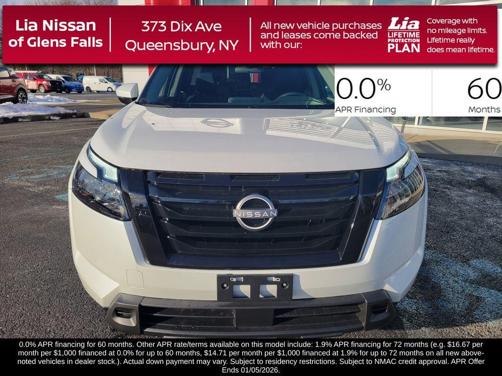 new 2025 Nissan Pathfinder car, priced at $39,825