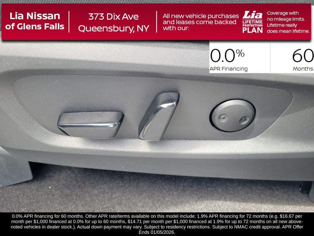 new 2025 Nissan Pathfinder car, priced at $39,825