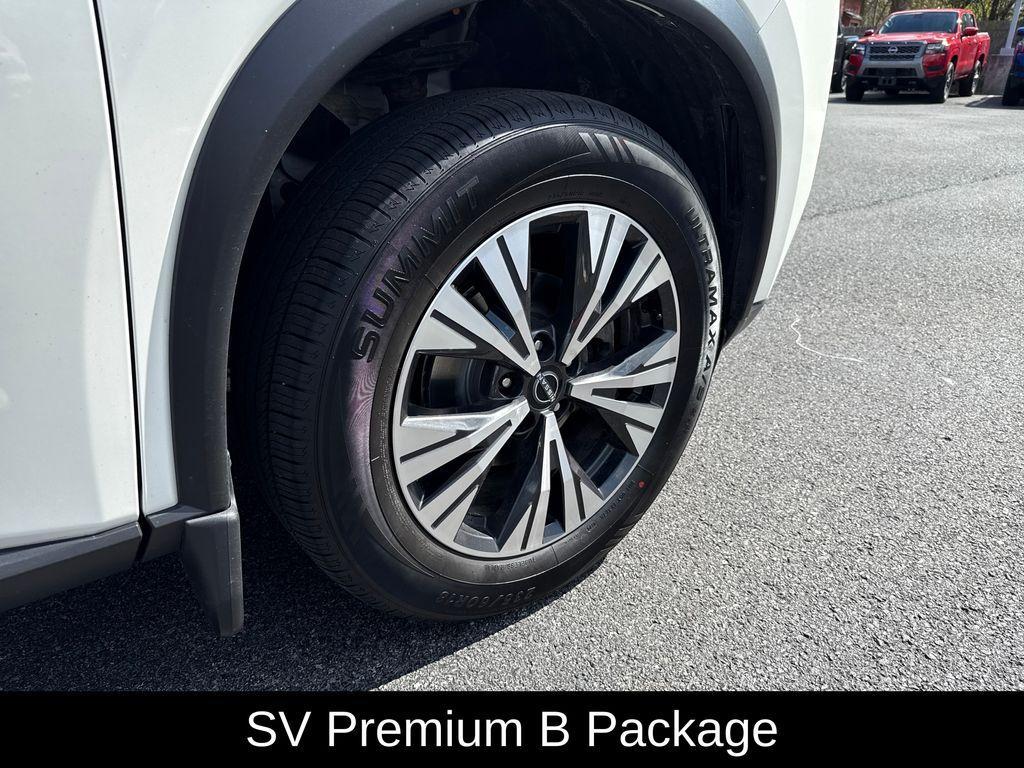 used 2023 Nissan Rogue car, priced at $25,942