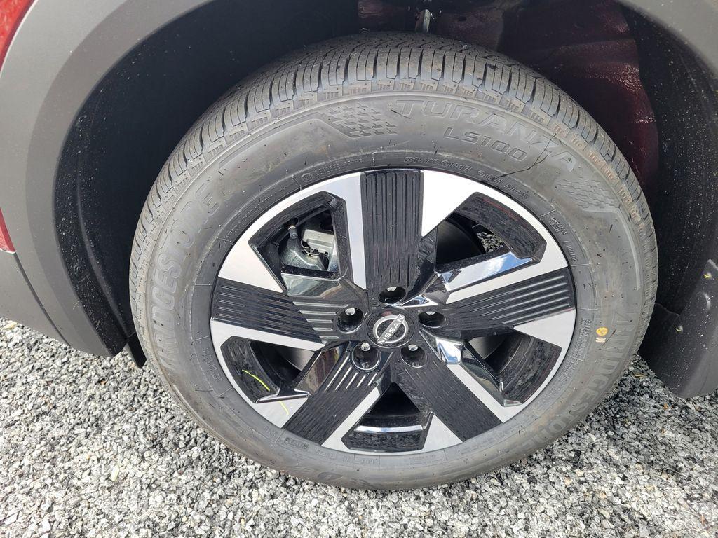 new 2026 Nissan Kicks car, priced at $27,662