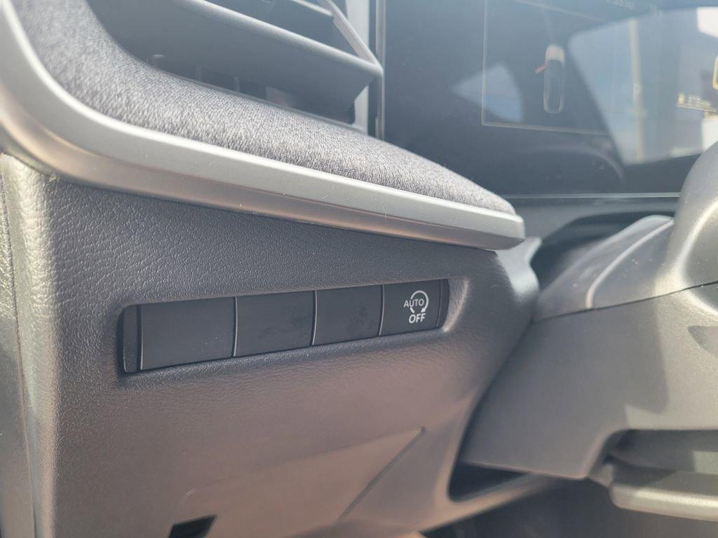 new 2026 Nissan Kicks car, priced at $24,098