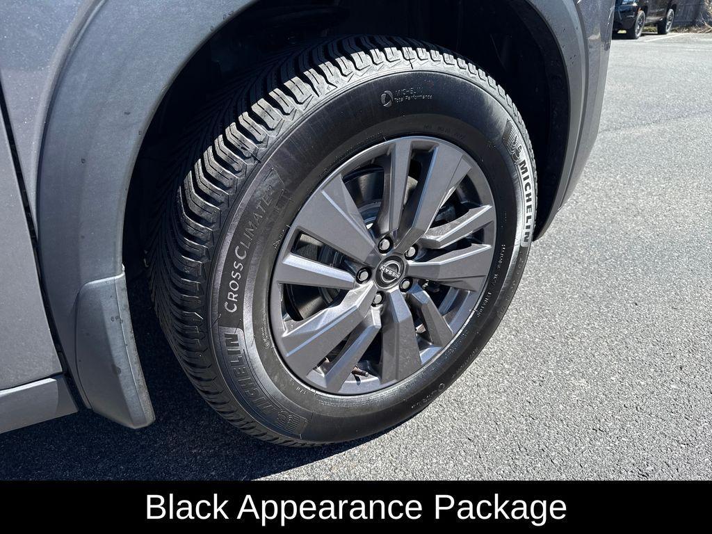 used 2023 Nissan Pathfinder car, priced at $34,942