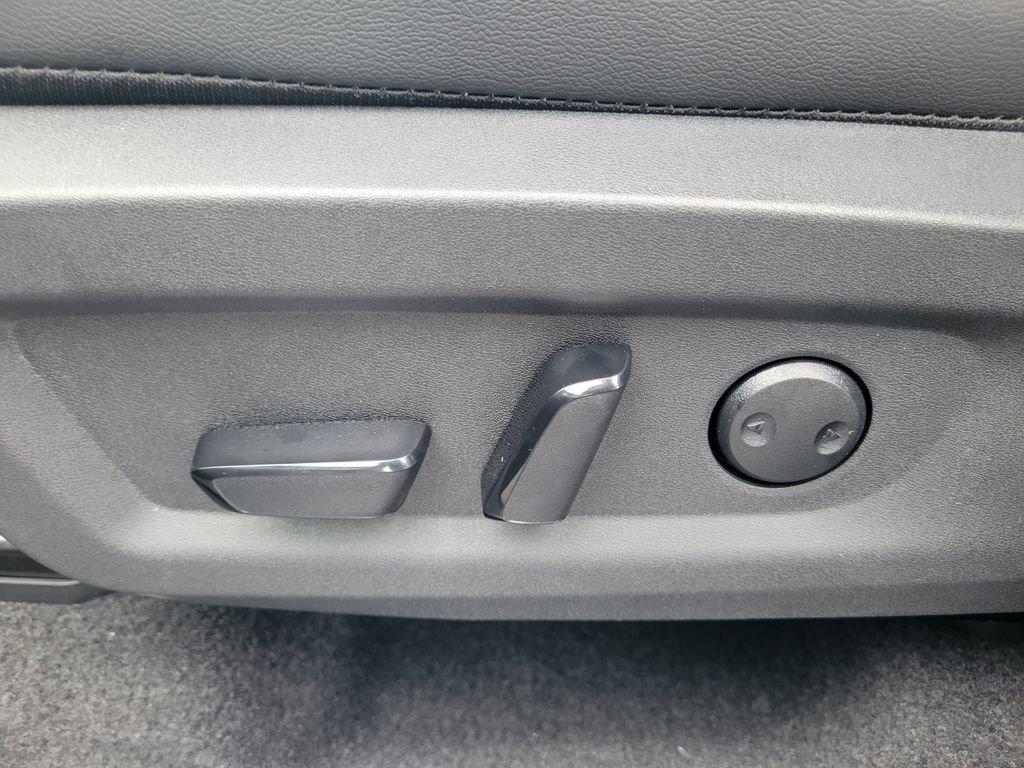 new 2025 Nissan Murano car, priced at $42,640