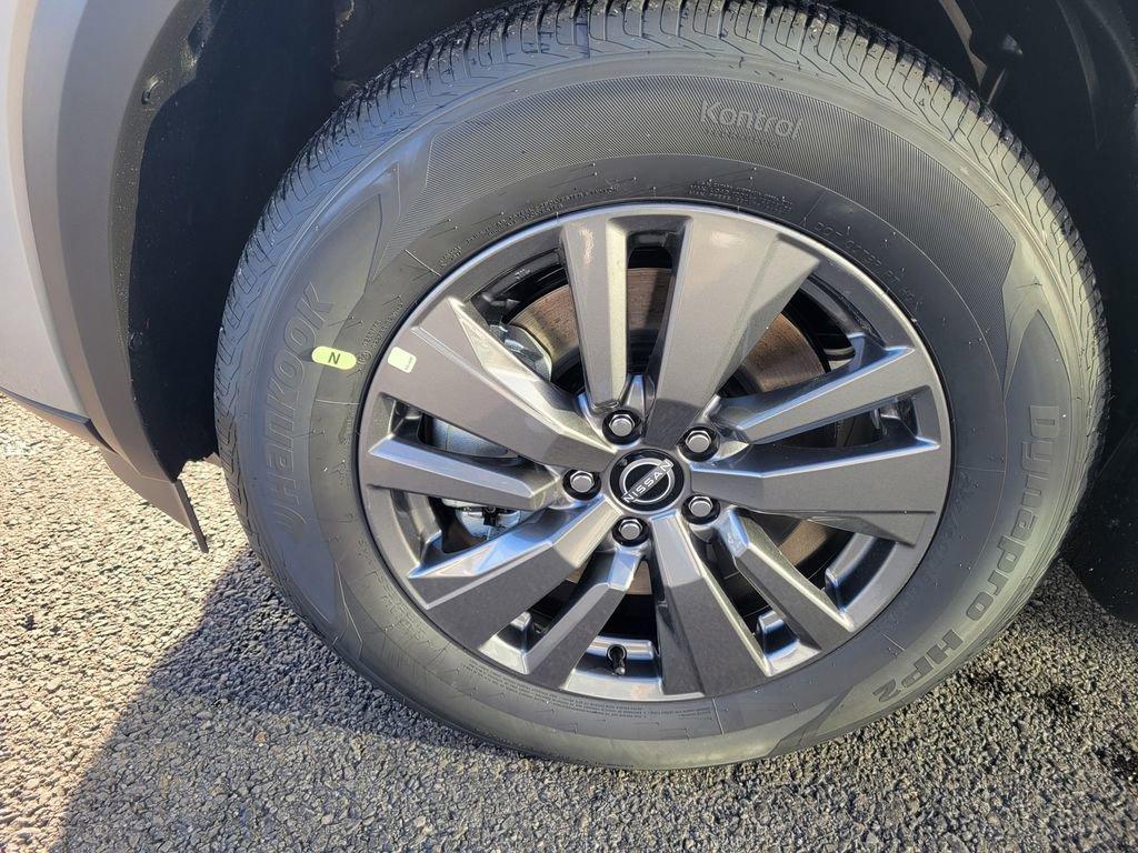 new 2025 Nissan Pathfinder car, priced at $33,475