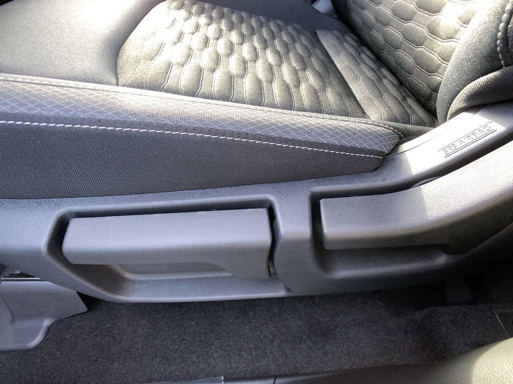 new 2025 Nissan Pathfinder car, priced at $33,475