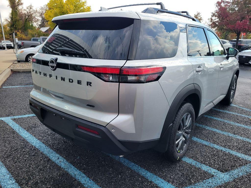 new 2025 Nissan Pathfinder car, priced at $37,375