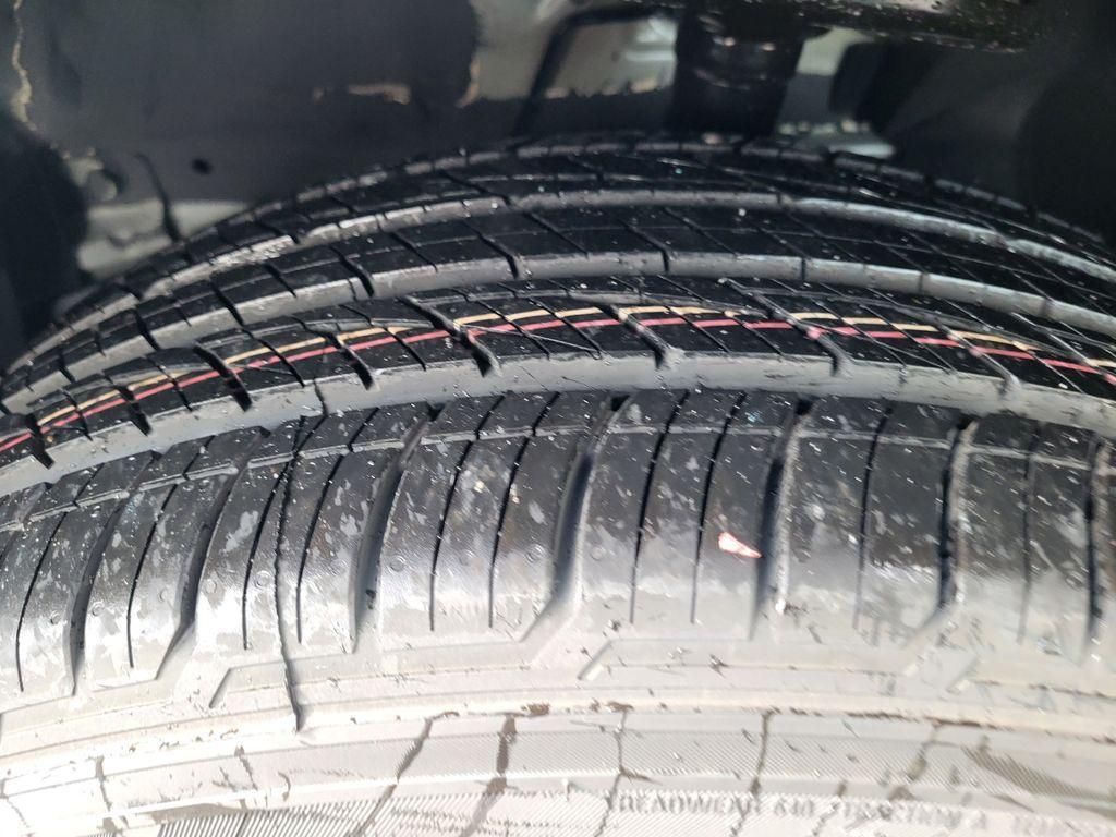 new 2025 Nissan Pathfinder car, priced at $37,375