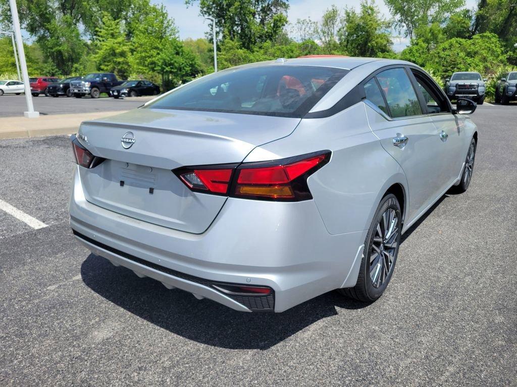 new 2025 Nissan Altima car, priced at $27,605