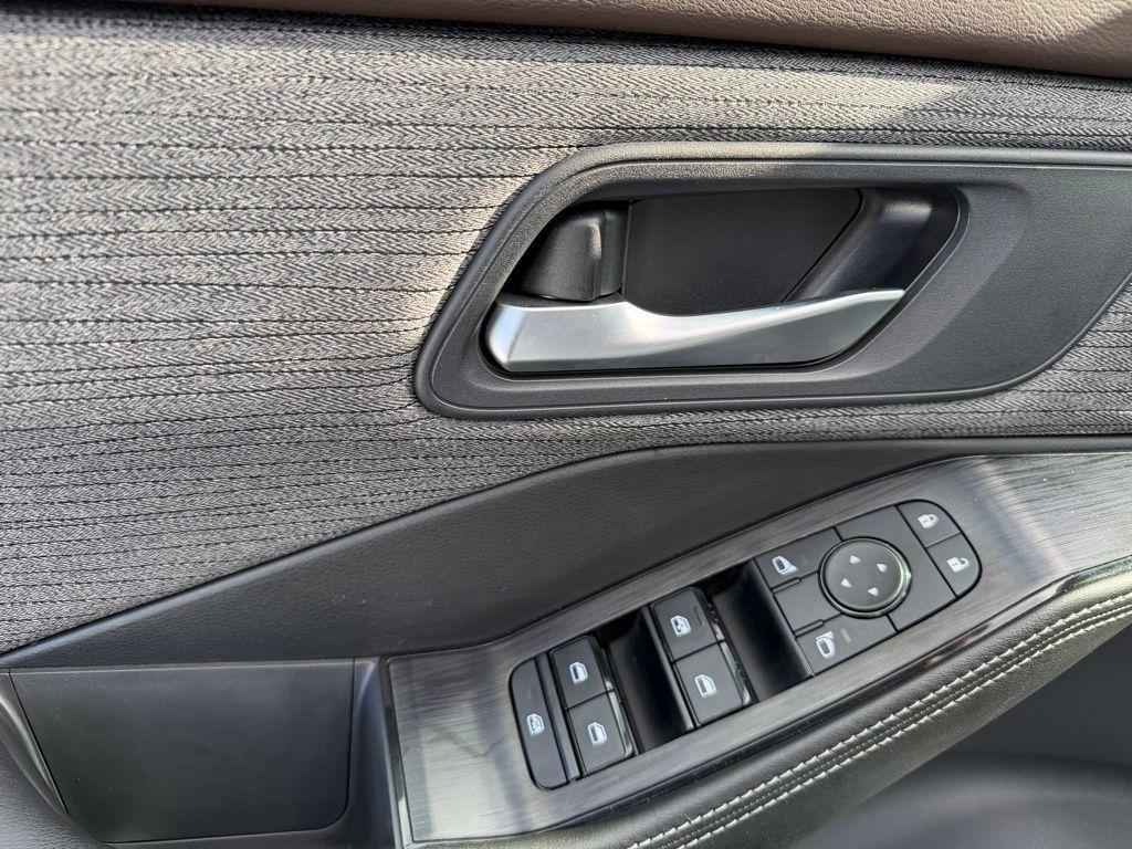 used 2023 Nissan Rogue car, priced at $20,942