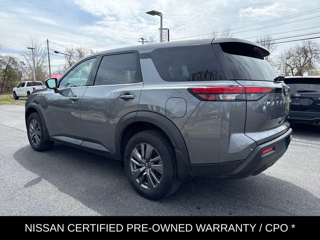 used 2024 Nissan Pathfinder car, priced at $29,400
