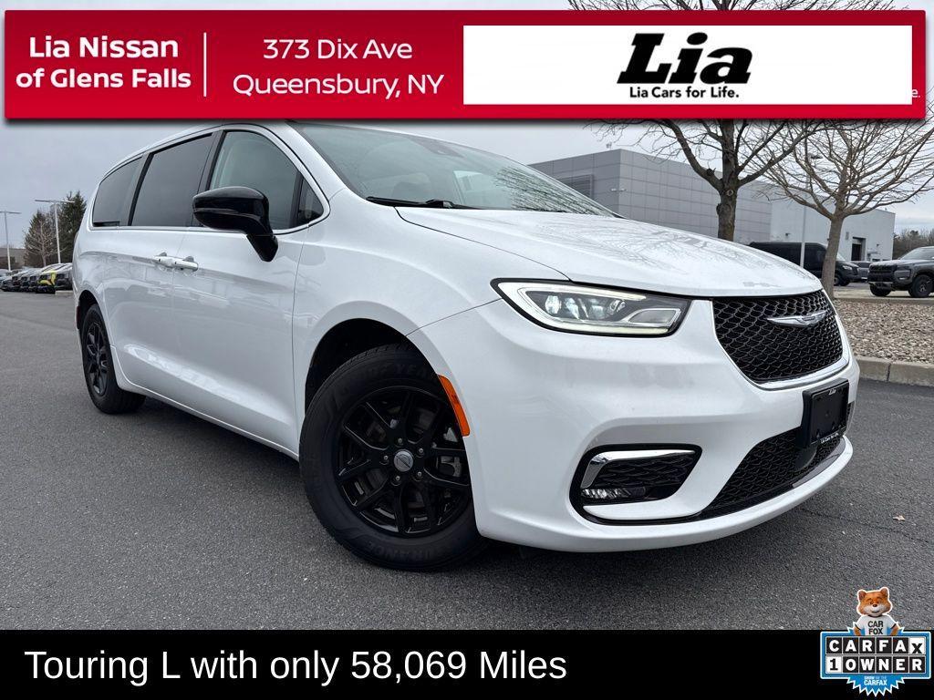 used 2024 Chrysler Pacifica car, priced at $27,342