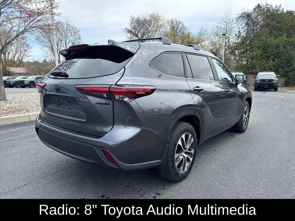 used 2024 Toyota Highlander Hybrid car, priced at $47,942